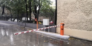 Монтаж автоматизированной системы платной парковки  для жилого комплекса на улице Днепропетровской (Санкт-Петербург).
