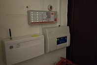 Монтаж беспроводной пожарной сигнализации и СОУЭ с GSM-каналом связи в помещениях Гончарной школы "Колокол".