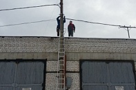 Монтаж системы наружного видеонаблюдения на столбах на автостоянке в пос. Ульяновка